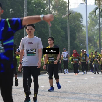 Runner Photo 7001208