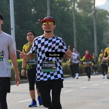 Runner Photo 7001215