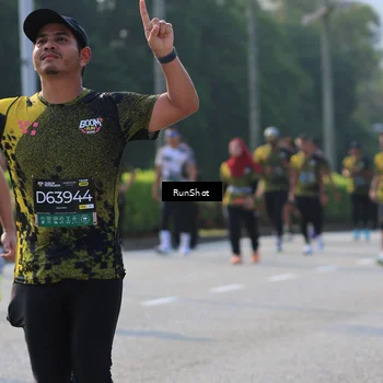 Runner Photo 7001245