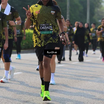 Runner Photo 7001278