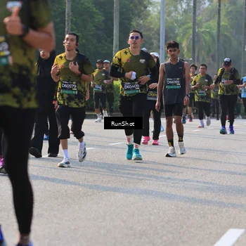 Runner Photo 7001309