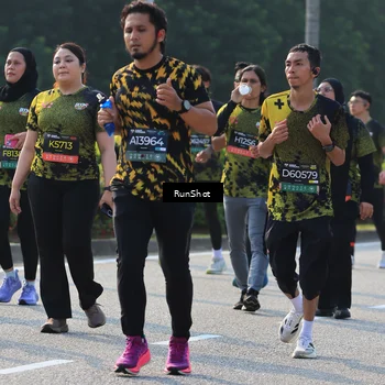 Runner Photo 7001311