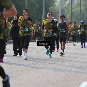 Runner Photo 7001312