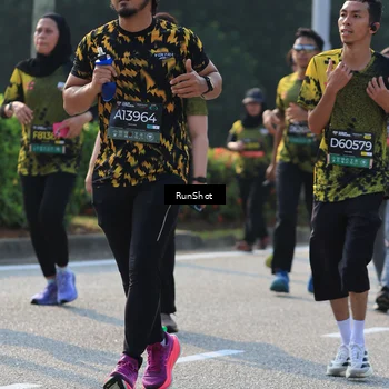 Runner Photo 7001321