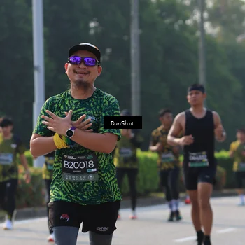 Runner Photo 7001399
