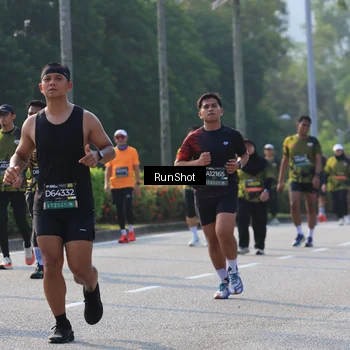 Runner Photo 7001409