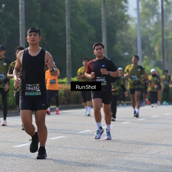 Runner Photo 7001411