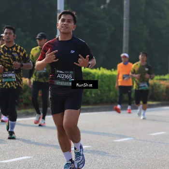 Runner Photo 7001429