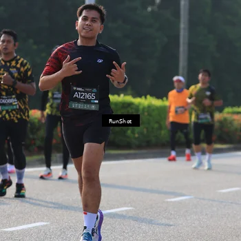 Runner Photo 7001431
