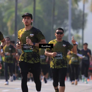 Runner Photo 7001543