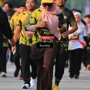 Runner Photo 7001558