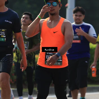 Runner Photo 7001618