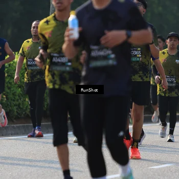 Runner Photo 7001642
