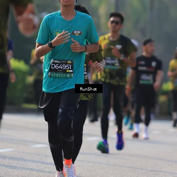 Runner Photo 7001709