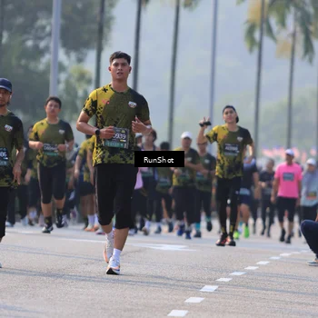 Runner Photo 7001745