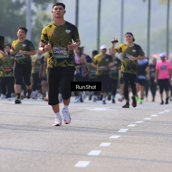 Runner Photo 7001752