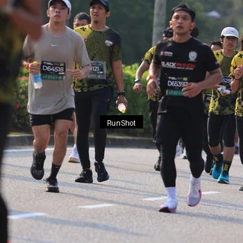 Runner Photo 7001758