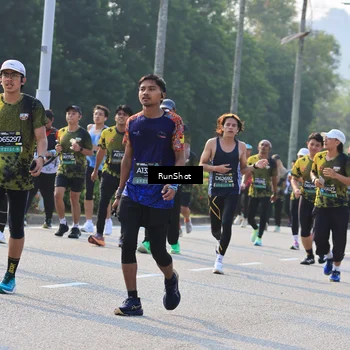 Runner Photo 7001823