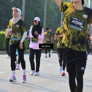Runner Photo 7001872