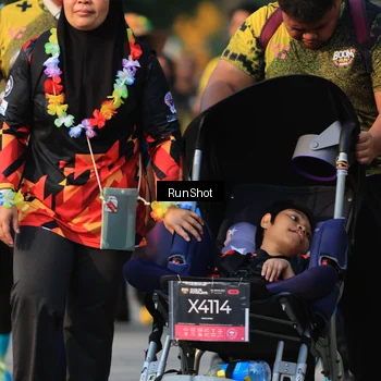 Runner Photo 7002103