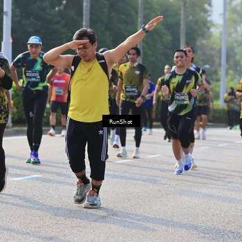 Runner Photo 7002180