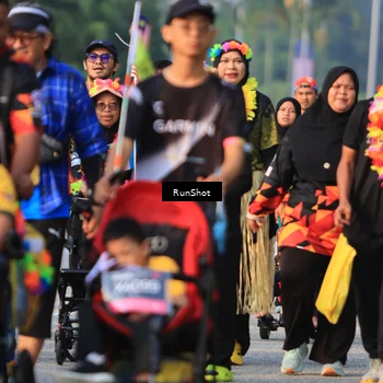 Runner Photo 7002218