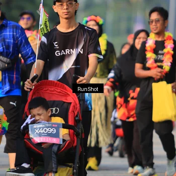 Runner Photo 7002221