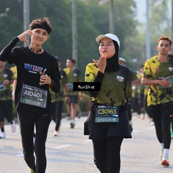 Runner Photo 7002271