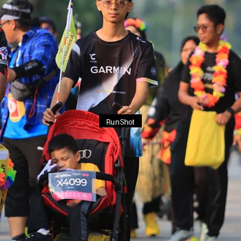 Runner Photo 7002301