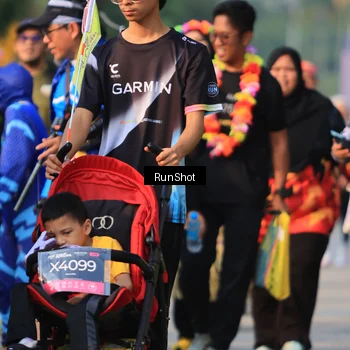 Runner Photo 7002391