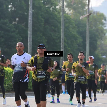 Runner Photo 7002908