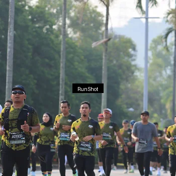Runner Photo 7002913
