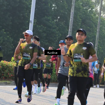 Runner Photo 7002940