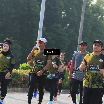 Runner Photo 7002942