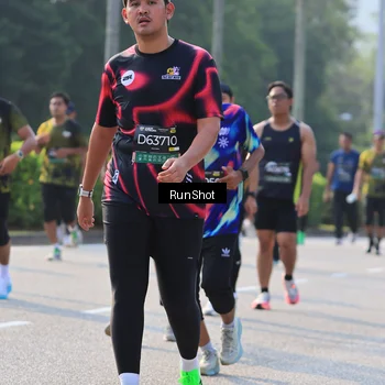Runner Photo 7002987