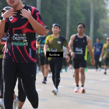Runner Photo 7002993