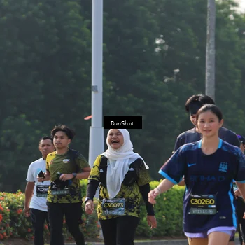 Runner Photo 7003032