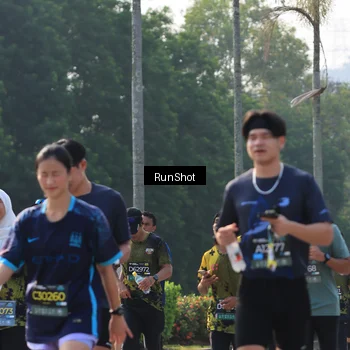 Runner Photo 7003045