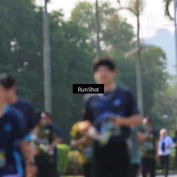 Runner Photo 7003047