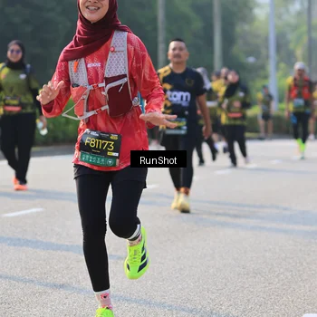 Runner Photo 7003147