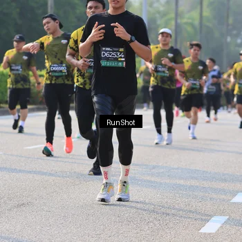 Runner Photo 7003168