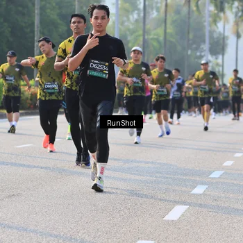 Runner Photo 7003172