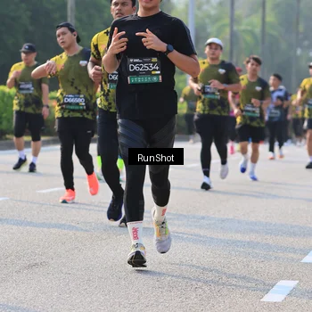 Runner Photo 7003173