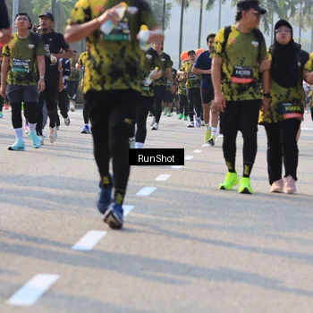 Runner Photo 7003557