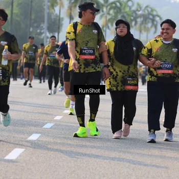 Runner Photo 7003571