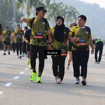 Runner Photo 7003574