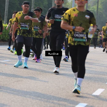 Runner Photo 7003579