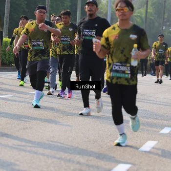 Runner Photo 7003586