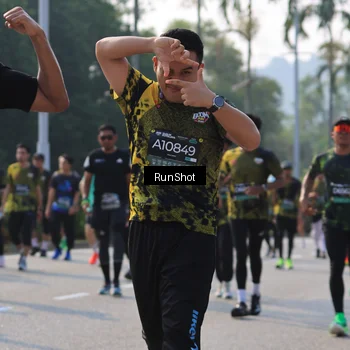 Runner Photo 7003590