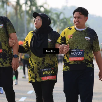 Runner Photo 7003601